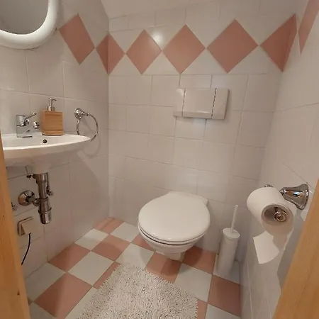 Alpenliebe - Apartment With 2 Bedrooms Bad Kleinkirchheim